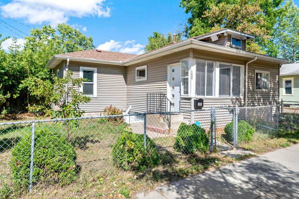 1008 Lowry AVE N, Minneapolis, MN 55411