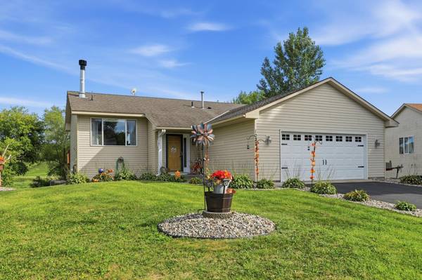 1027 Meadow ST, Cologne, MN 55322