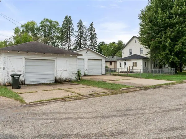 824 10th AVE NE, Brainerd, MN 56401