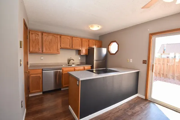 321 12 1/2 AVE E, West Fargo, ND 58078