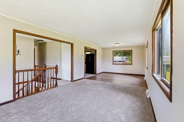 5512 Woodside RD SE, Prior Lake, MN 55372