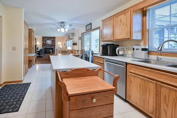 12892 Essex WAY, Apple Valley, MN 55124