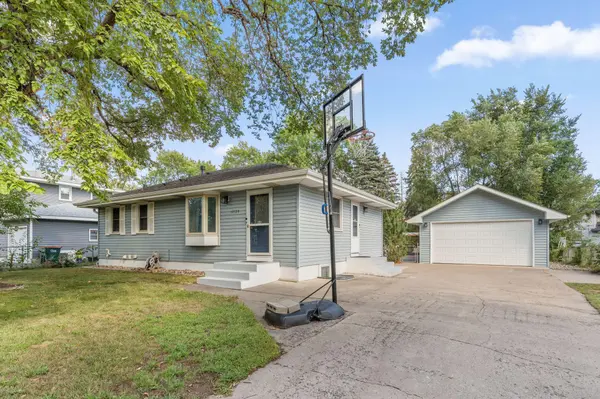 10729 Terrace RD NE, Blaine, MN 55434