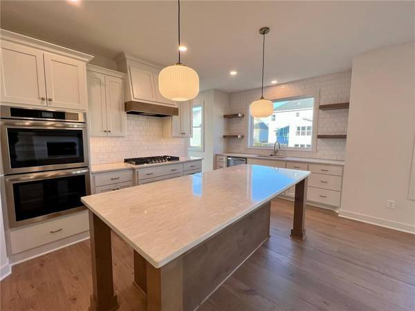 4054 Arbor Drive, Woodbury, MN 55129