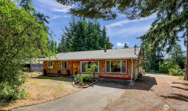 5234 Bounty Loop, Freeland, WA 98249