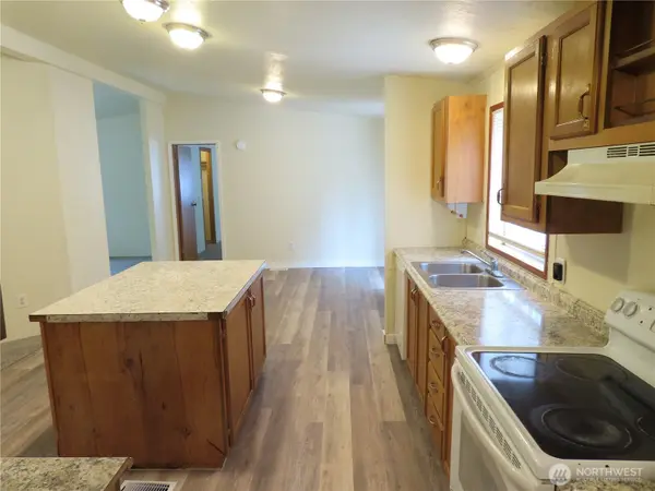 17110 119th PL NE, Arlington, WA 98223