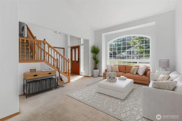 21914 48th AVE W, Mountlake Terrace, WA 98043