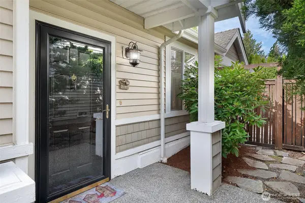 3919 149th ST SW, Lynnwood, WA 98087
