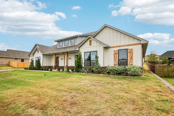 10140 NW 100th ST, Yukon, OK 73099