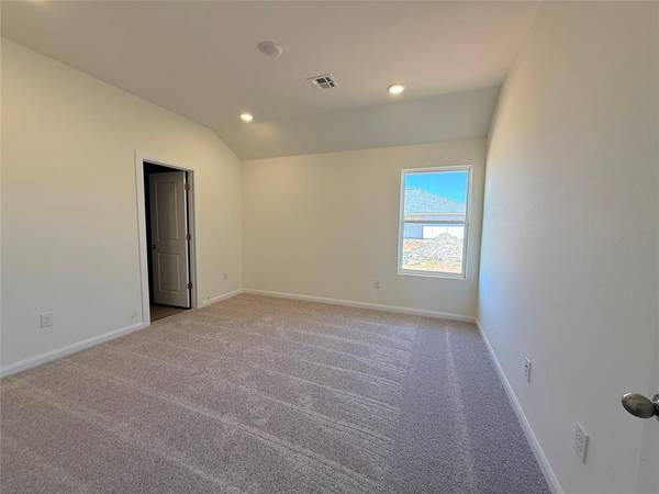 21235 SE 32nd ST, Harrah, OK 73045