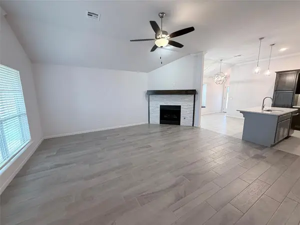 18137 Autumn Grove DR, Edmond, OK 73012