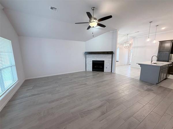 18137 Autumn Grove DR, Edmond, OK 73012
