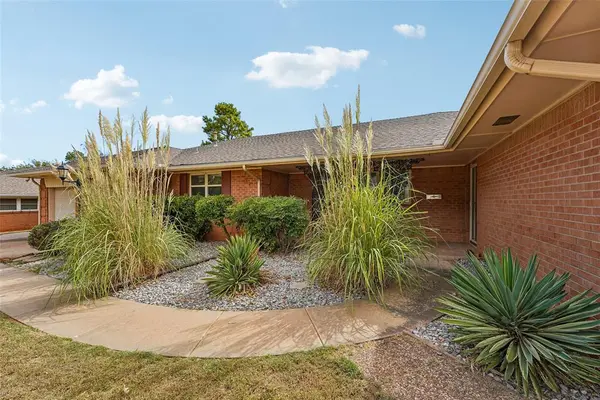 3500 Bella Vista DR, Midwest City, OK 73110