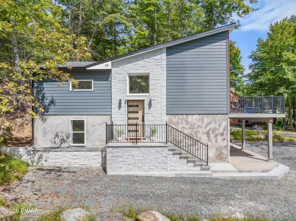 1002 Bison TRL, Lake Ariel, PA 18436