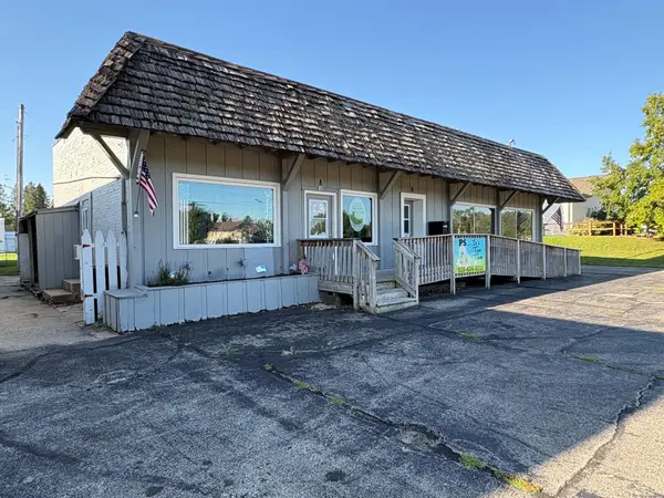 803 MAIN AVE, Crivitz, WI 54114
