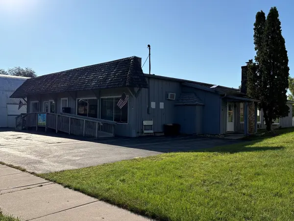 803 MAIN AVE, Crivitz, WI 54114