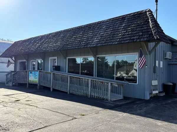 803 MAIN AVE, Crivitz, WI 54114