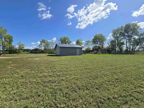 5791 MILL RD, Bancroft, WI 54921
