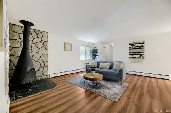 81 Newark ST #D, Aurora, CO 80012