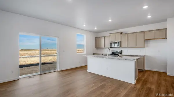 43112 Castle Stuart ST, Elizabeth, CO 80107