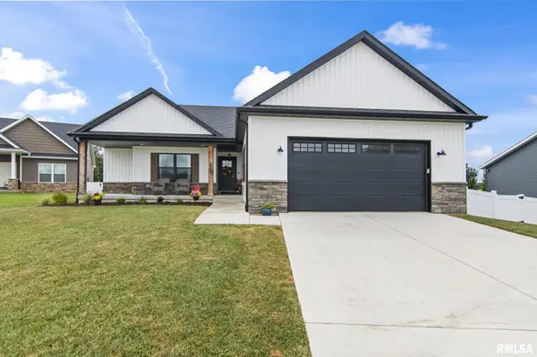 6409 McIntosh CT, Springfield, IL 62711