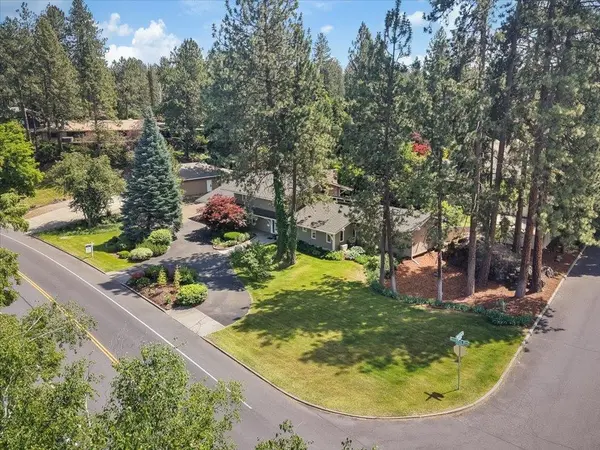 1728 E Rockwood Blvd, Spokane, WA 99203