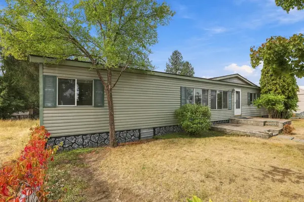3412 E 2nd Ct, Mead, WA 99021