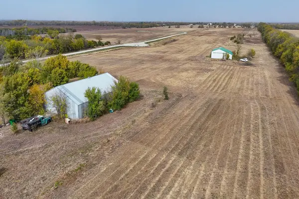 13510 SW 220th St, Douglass, KS 67039