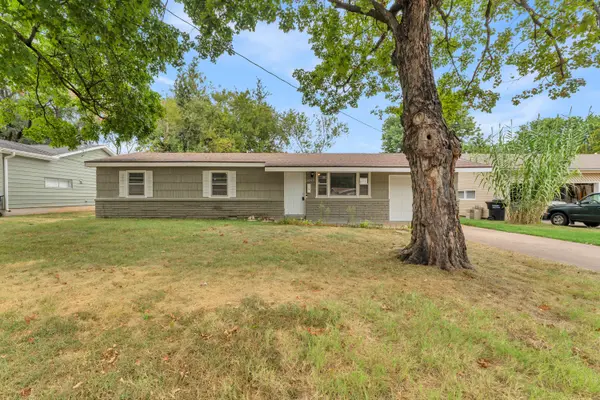 2643 E Belmont ST, Springfield, MO 65802