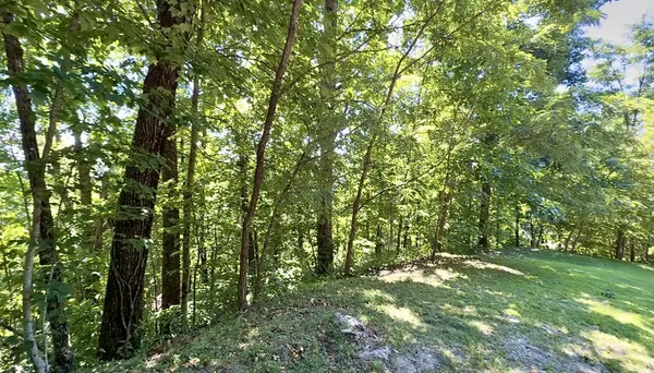 1424 Panther Park TRL, Travelers Rest, SC 29690