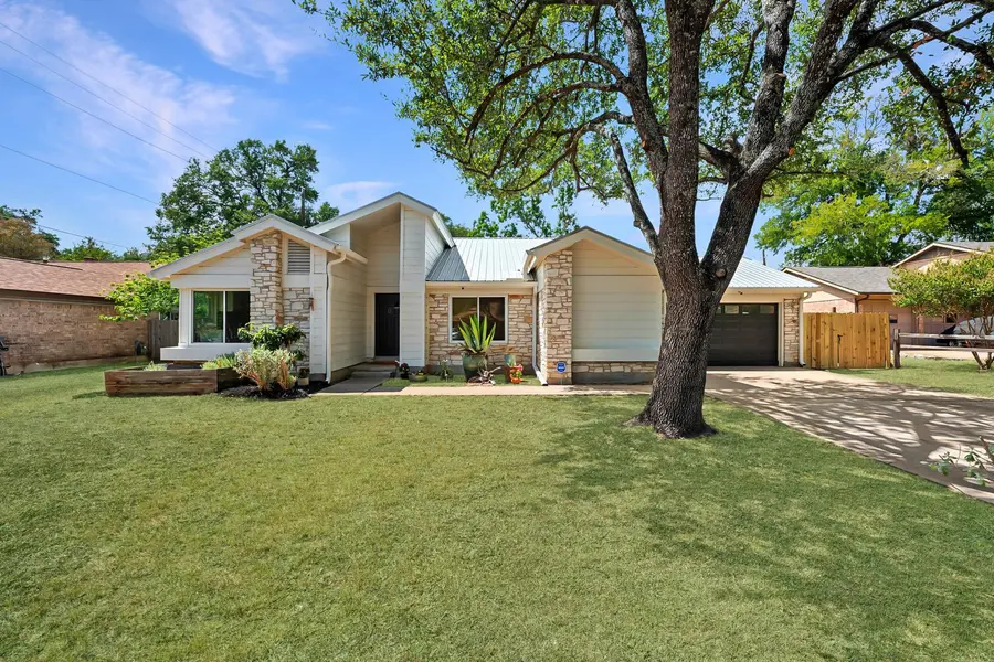 4001 Burr Oak LN, Austin, TX 78727