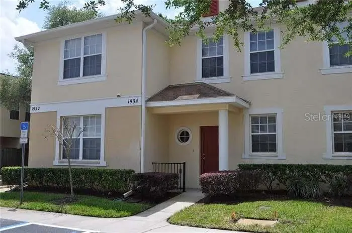1934 FIESTA RIDGE CT, Tampa, FL 33604