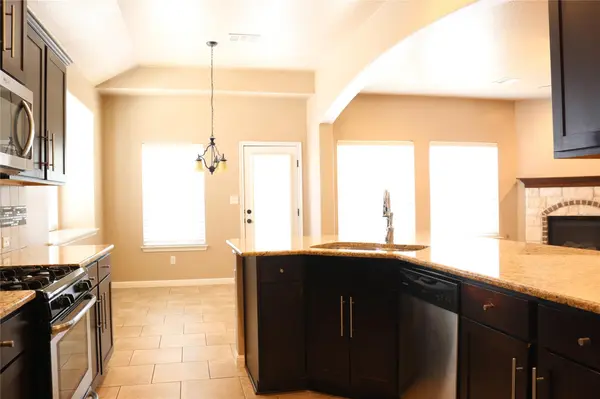 8213 Reggio ST, Round Rock, TX 78665
