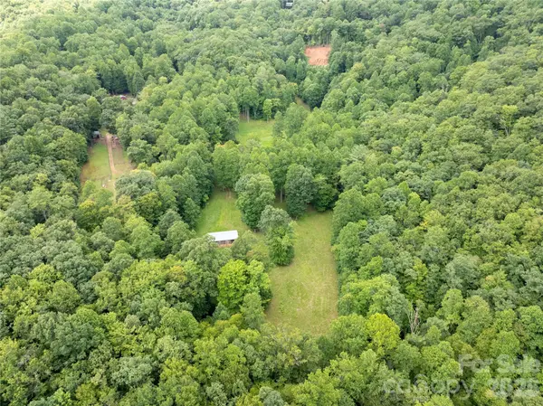 7777 Sam Cove RD, Robbinsville, NC 28771