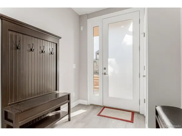6984 E 1 st, Denver, CO 80230