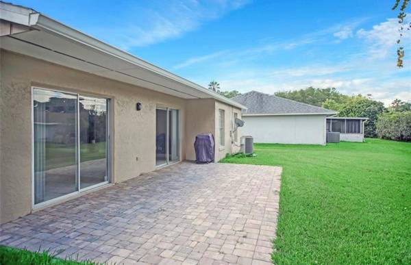 10526 LINGER LN, Orlando, FL 32821