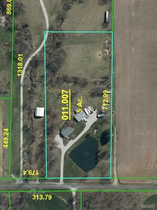 7112 Fields DR, Moro, IL 62067