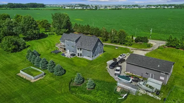10505 Coyne Station RD, Huntley, IL 60142