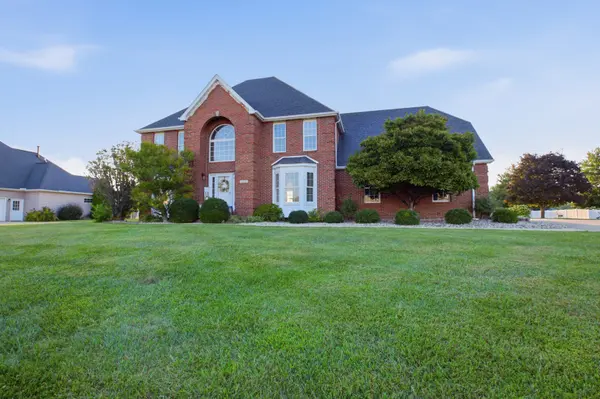 1521 Broadmoor, Mattoon, IL 61938