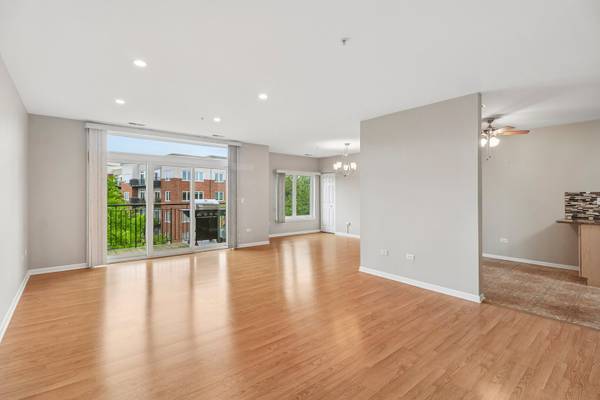 860 WEIDNER RD #404, Buffalo Grove, IL 60089