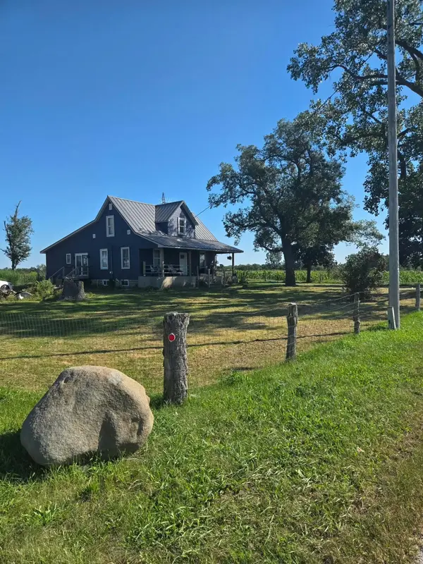 8920 W 400, San Pierre, IN 46374