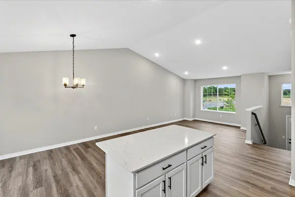 37550 Greenway AVE, North Branch, MN 55056