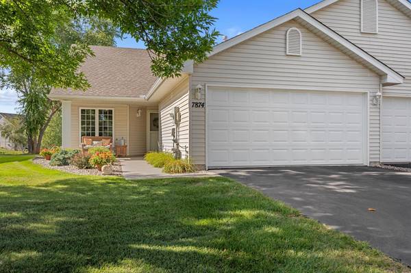 7874 Heinbuch TRL, Woodbury, MN 55125