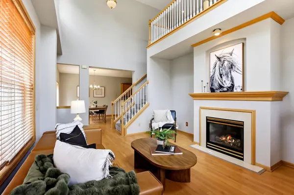 2036 Chicory WAY, Chanhassen, MN 55317