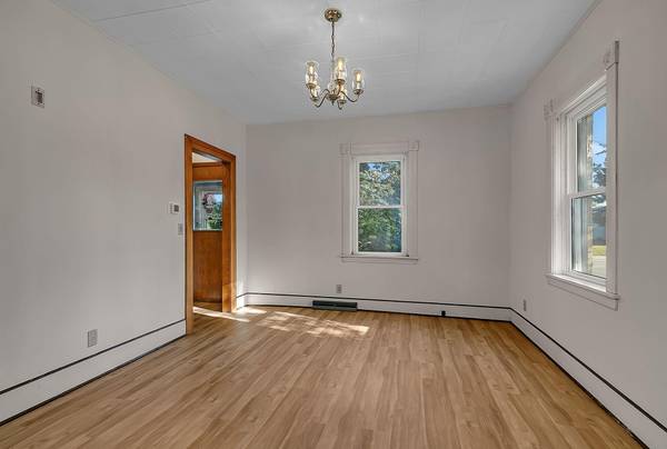441 Main ST W, Richmond, MN 56368