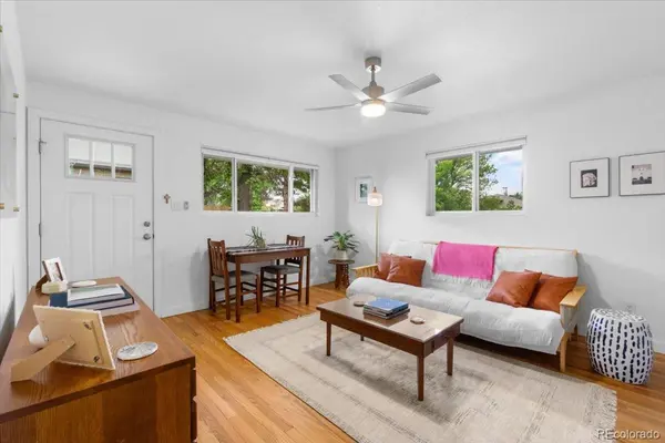 3246 N Columbine ST, Denver, CO 80205