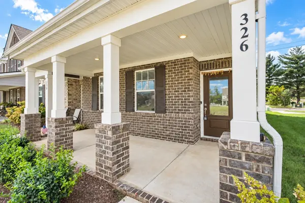 326 Lydia Dr, Murfreesboro, TN 37128
