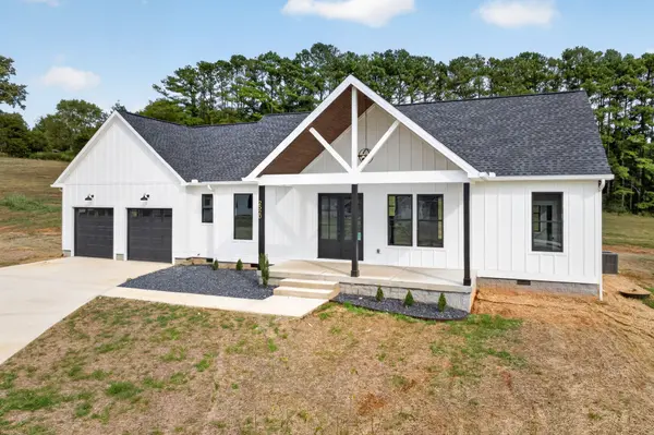 2520 River Ranch Dr, Cookeville, TN 38501