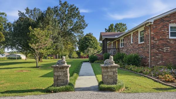 2643 Roy McCollum Rd, Lewisburg, TN 37091