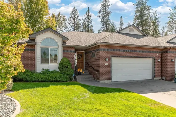 303 W Arrow Ln, Spokane, WA 99208